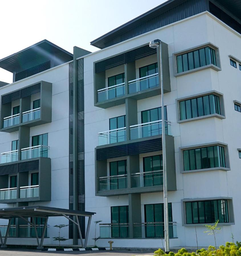 Faiz Homestay Κουτσίνγκ Εξωτερικό φωτογραφία